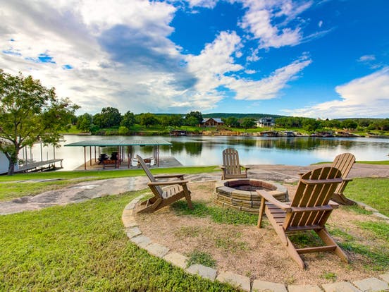 outdoor firepit of vacation rental in texas