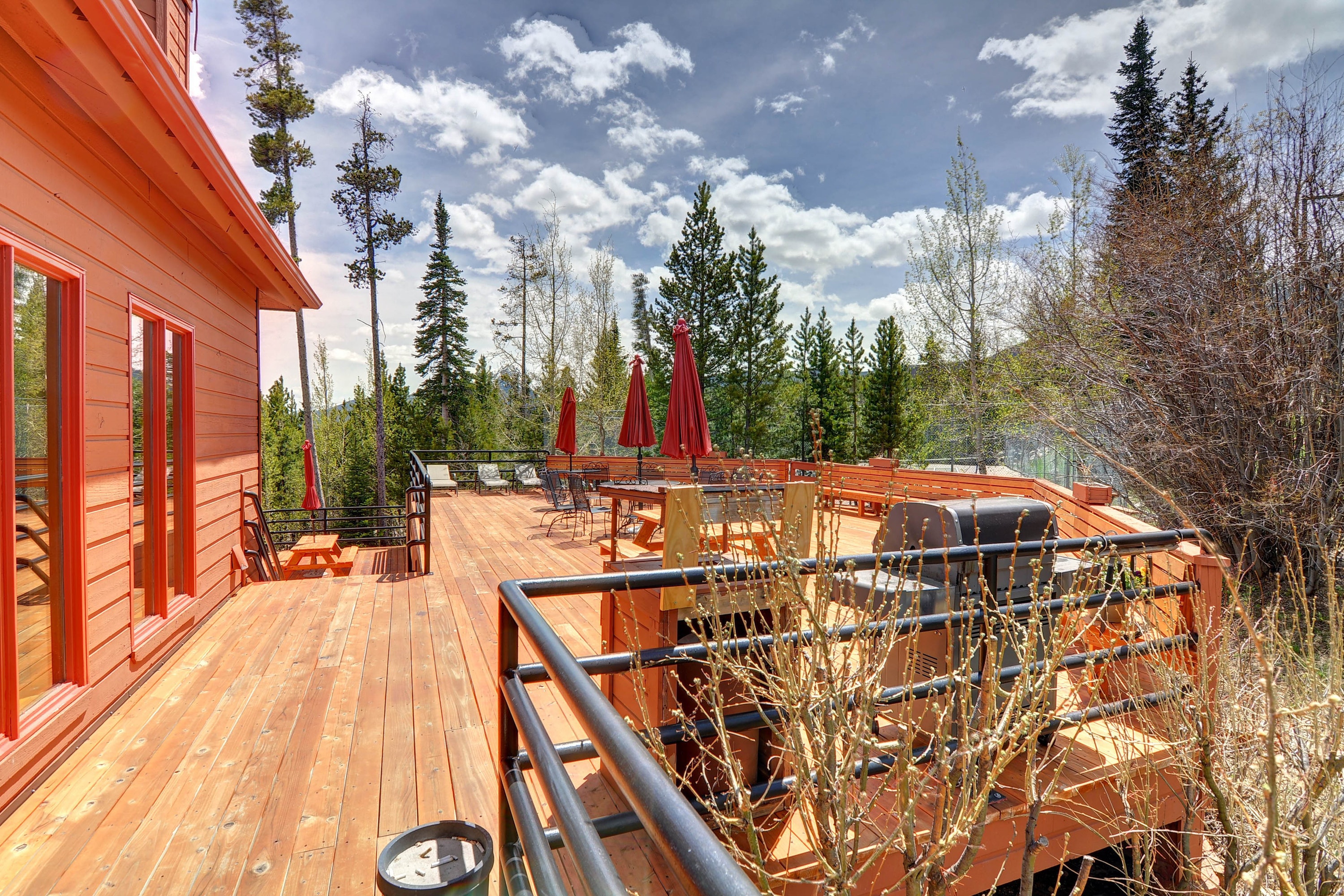 large deck with ample seating of silverthorne, co vacation cabin