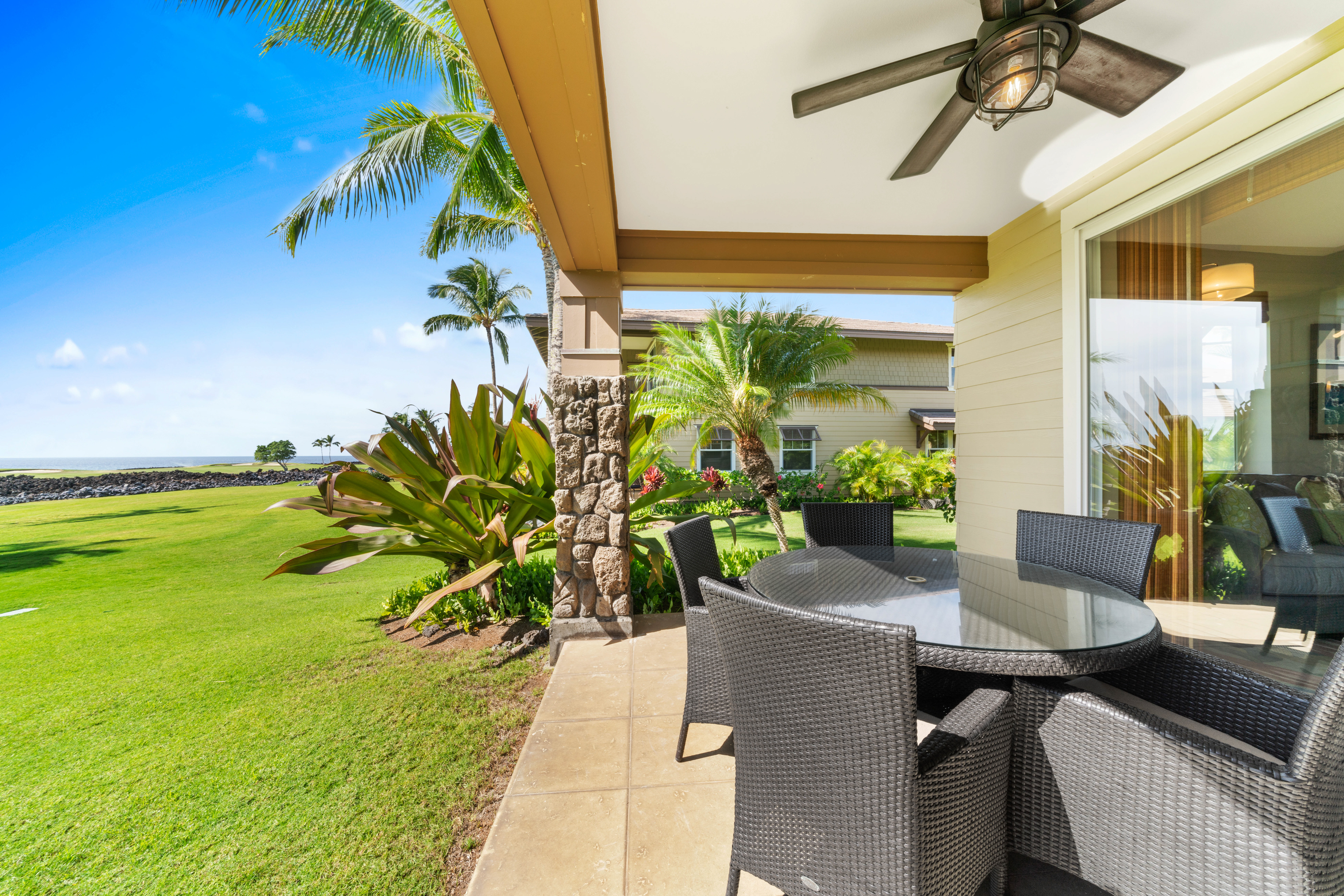 golf course view from waikoloa vacation rental patio