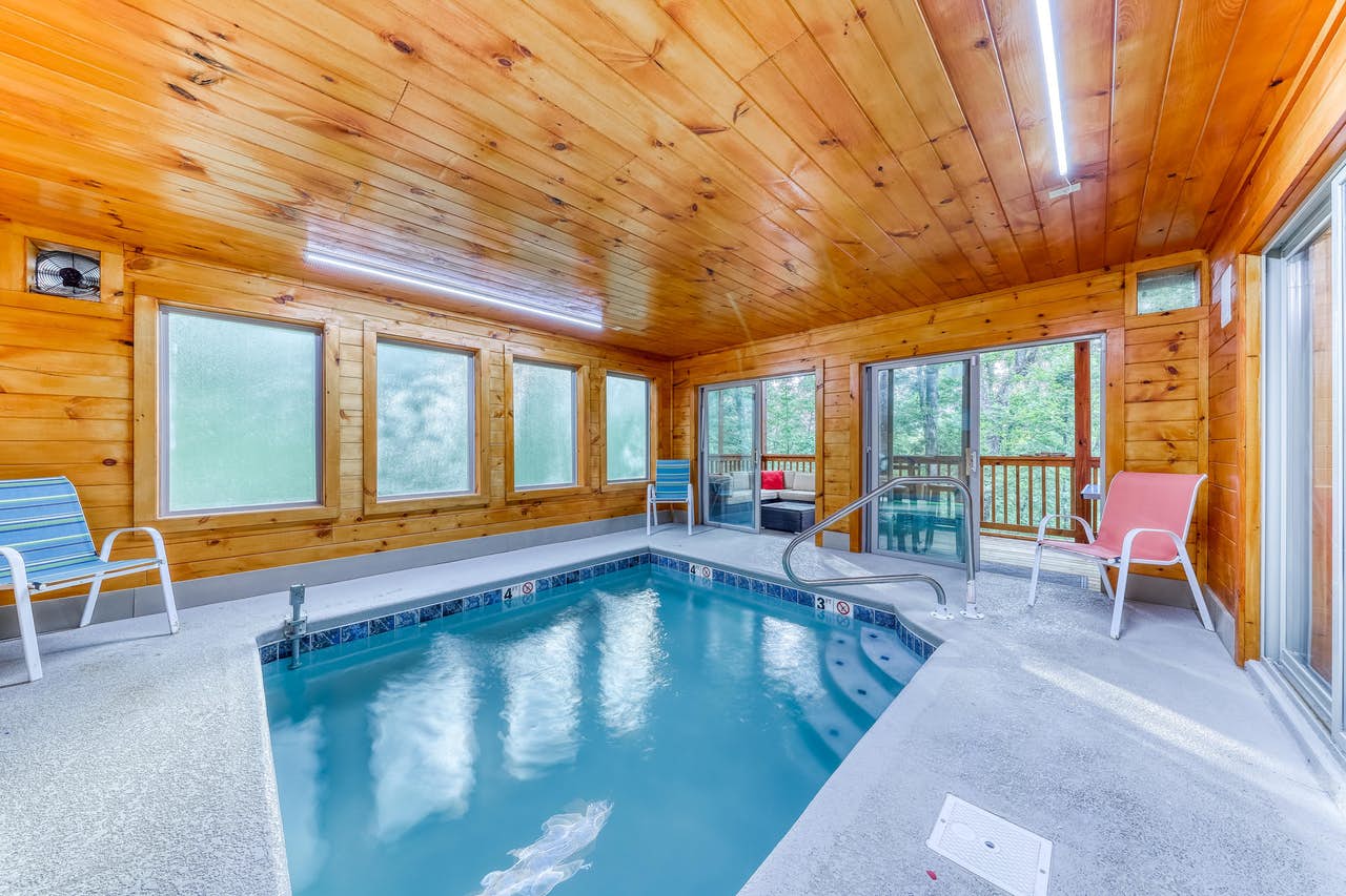 Vacation Rentals With Private Pools Indoor Pools Resort Pools