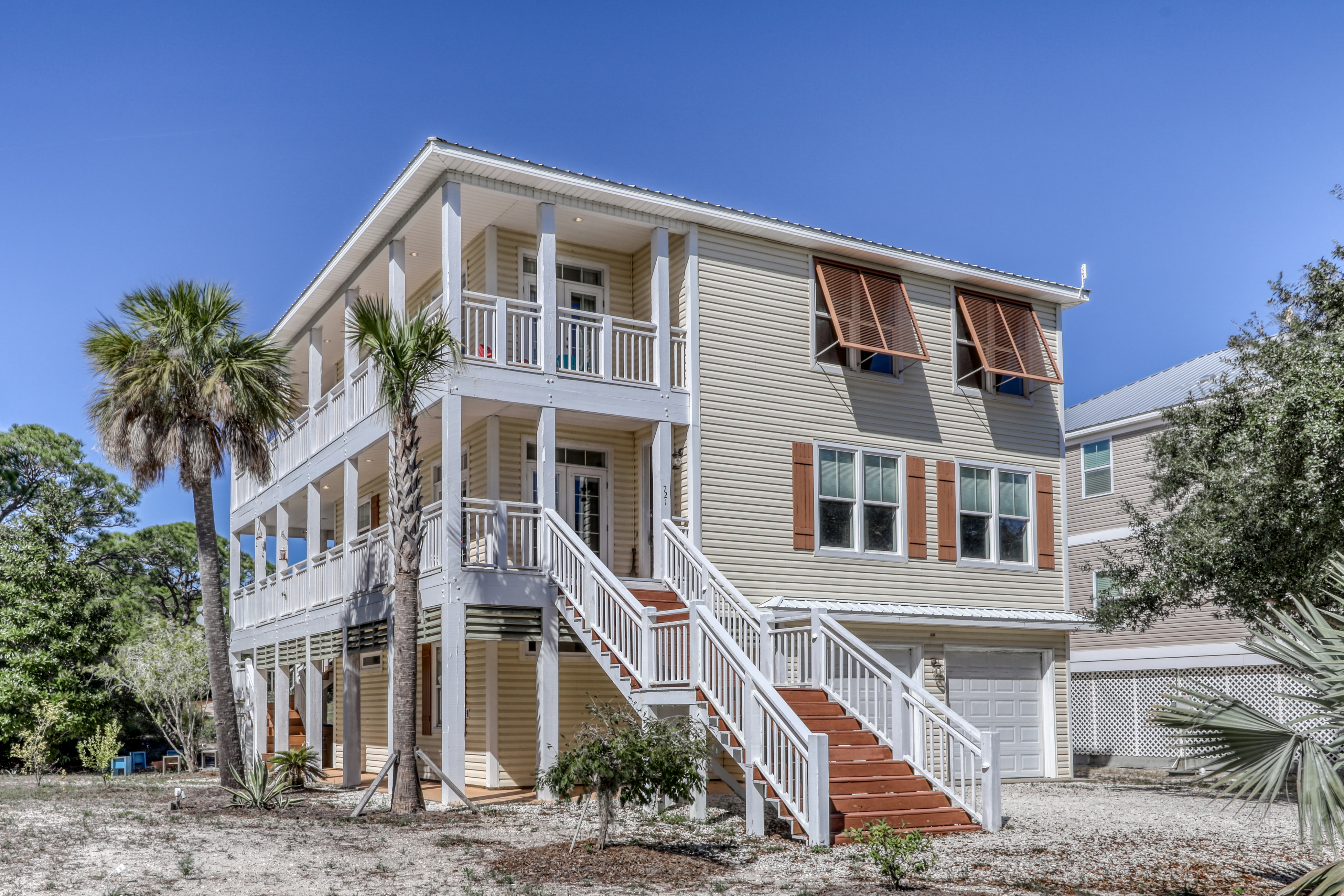 Vacasa | Vacation Rentals & Cottages | Vacation Rental Management