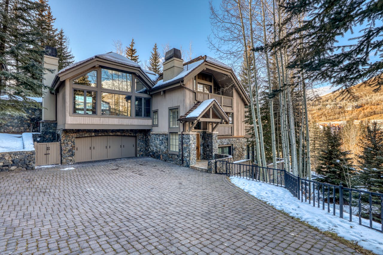 Large Vail, CO vacation home with brick driveway