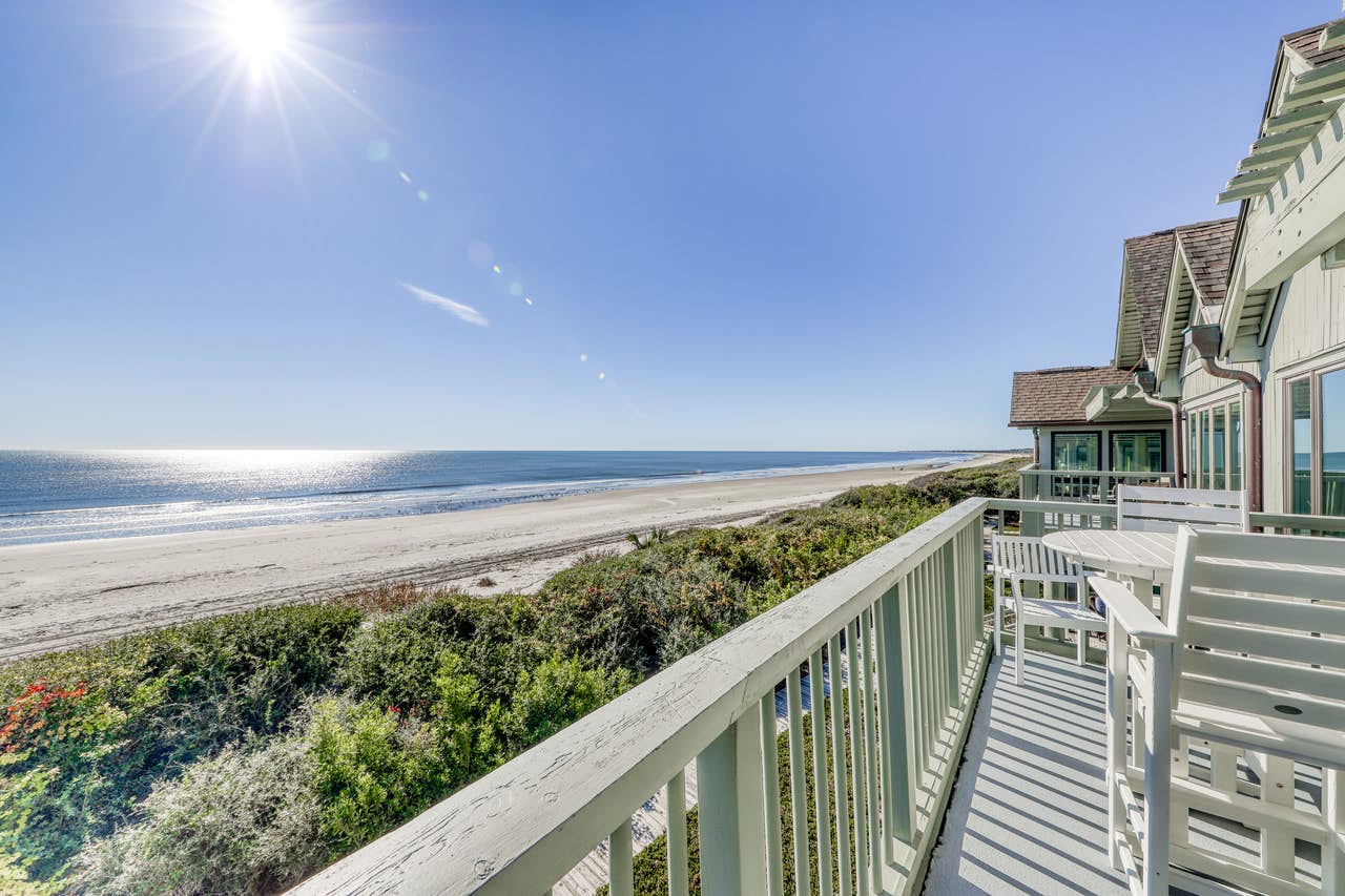 Oceanfront Vacation Rentals, Beach House Rentals, Condos Vacasa