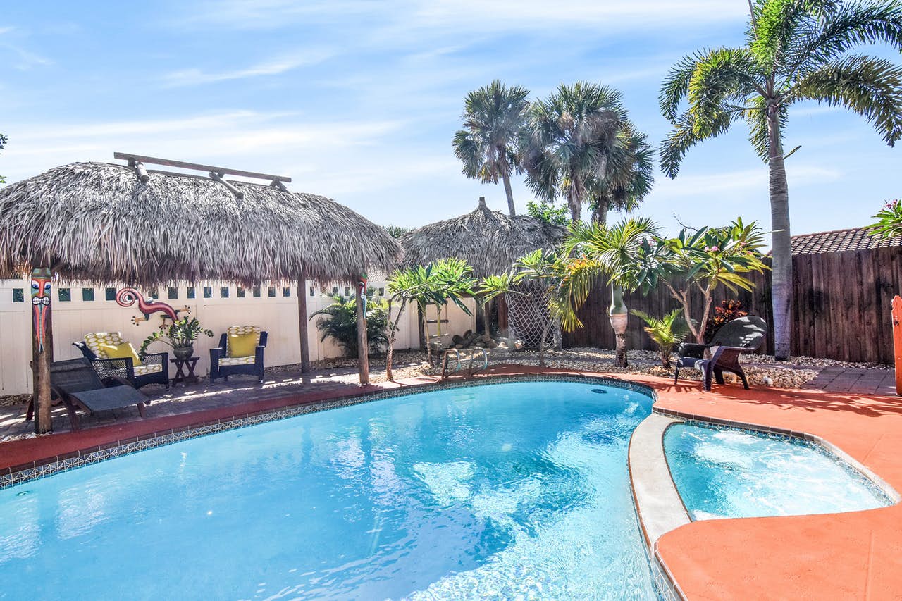 Vacation rental outdoor pool in Cocoa Beach
