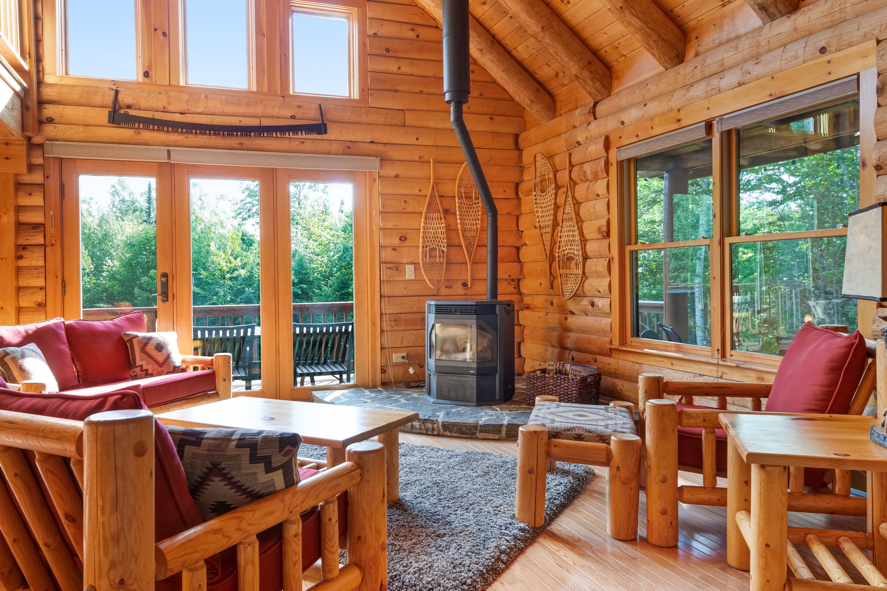Private Franconia Log Cabin in Franconia, New Hampshire
