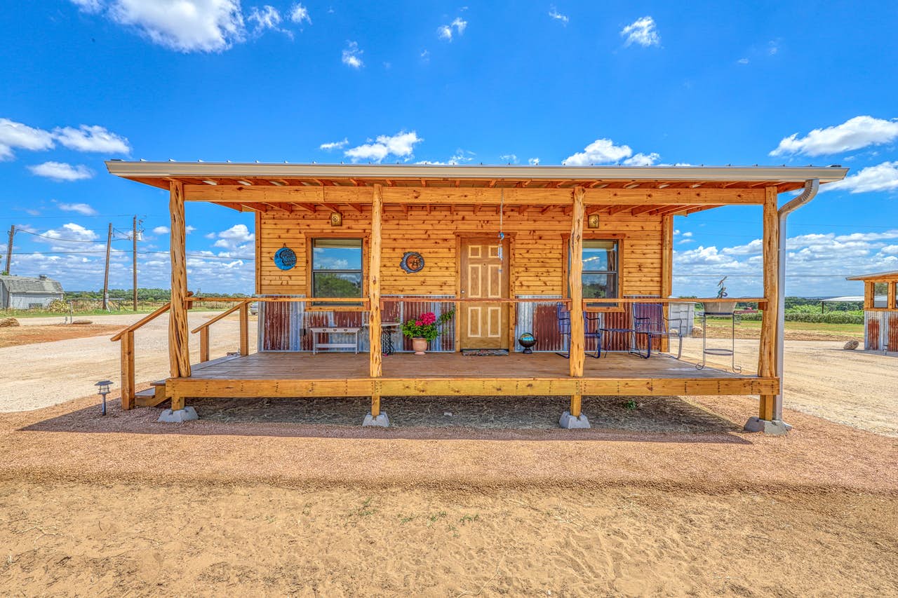Vacation rental front porch in Fredericksburg, TX