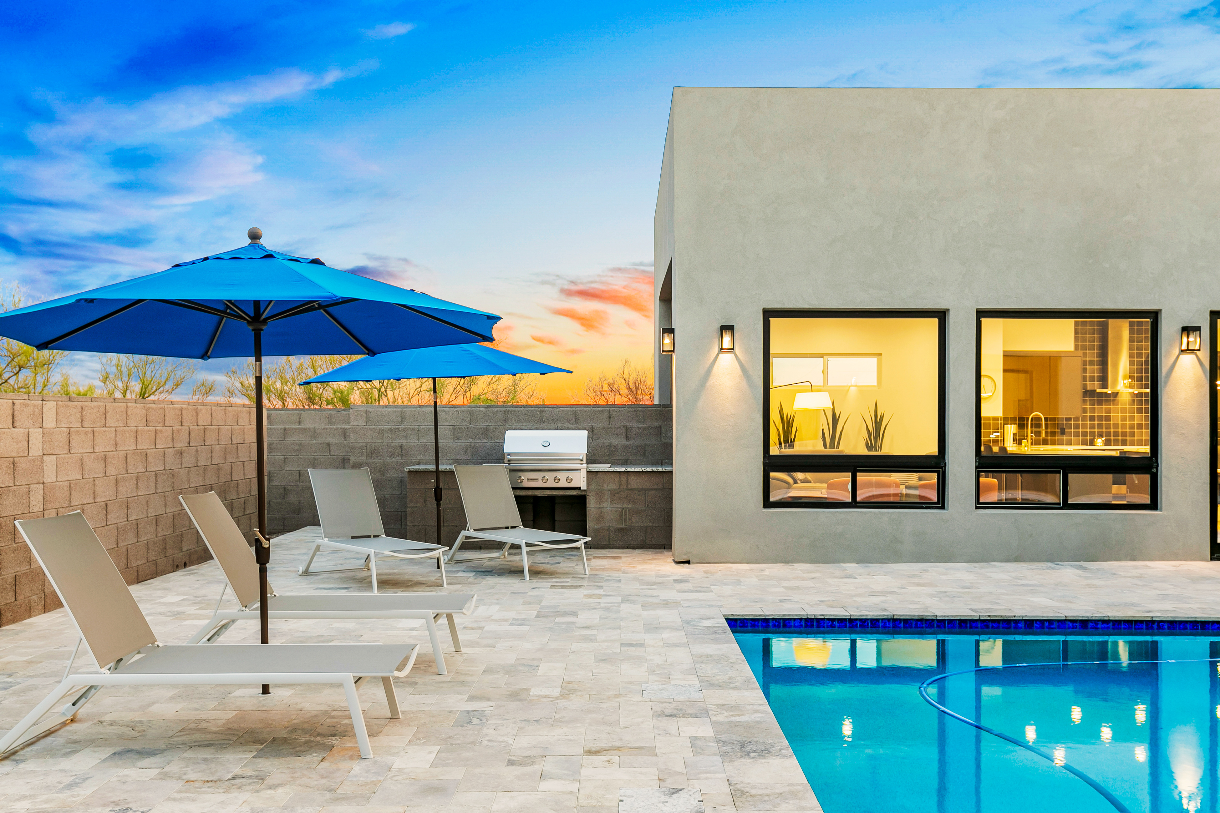 Vacation rentals with grills and pools in Scottsdale, AZ