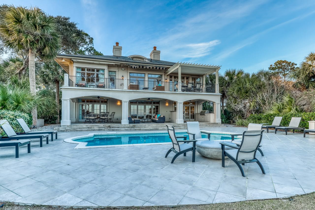 5 Oceanfront Hilton Head Vacation Rentals with Pools Vacasa