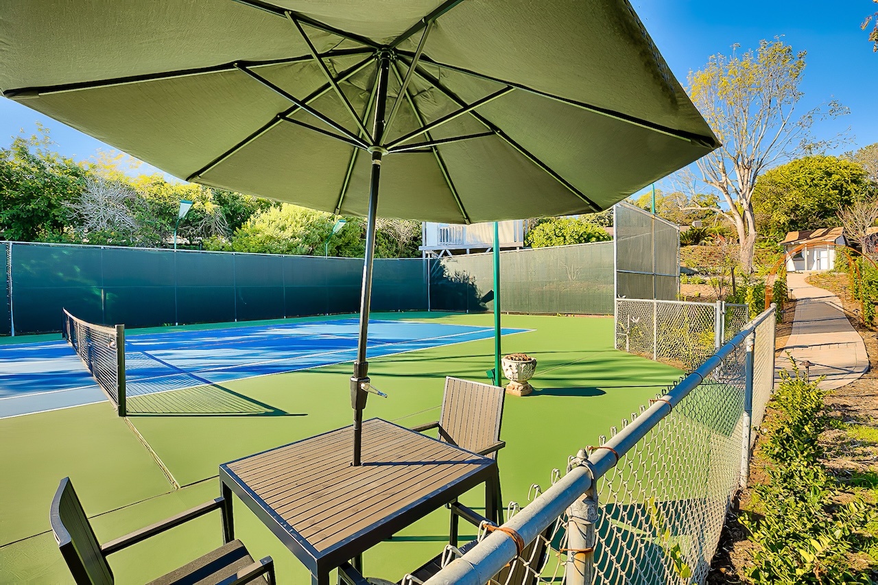 The tennis court near a vacation rental in La Jolla, CA.