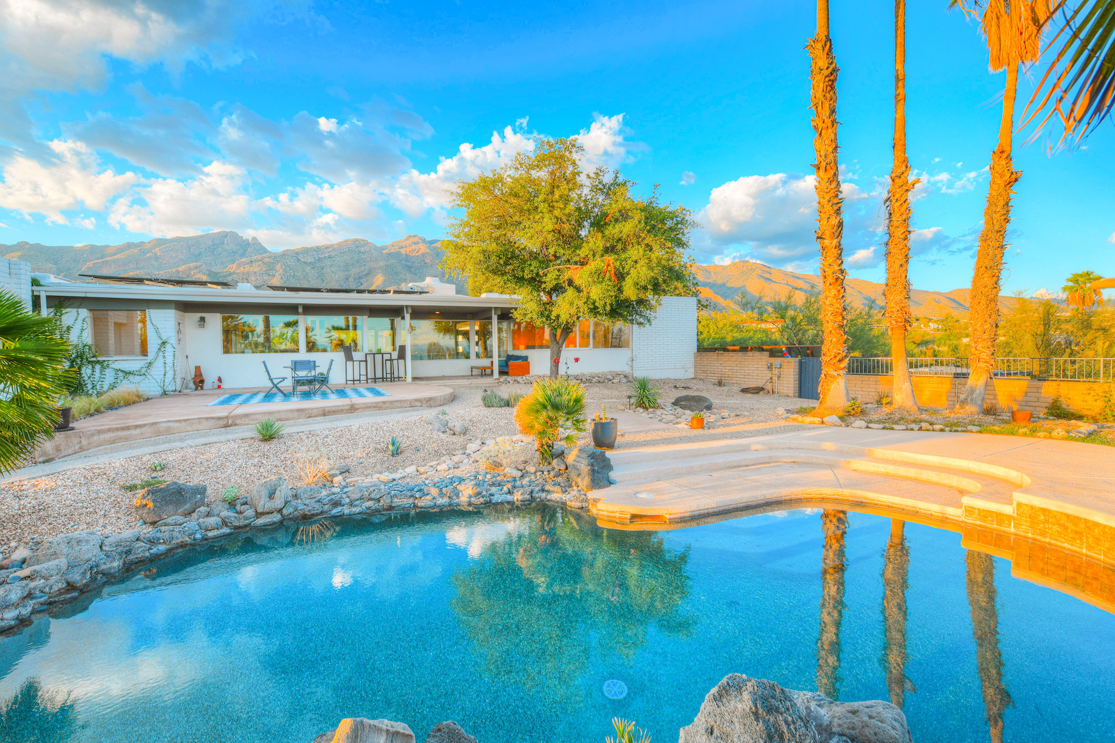 The backyard pool area of a dog-friendly vacation rental in Tucson, Arizona