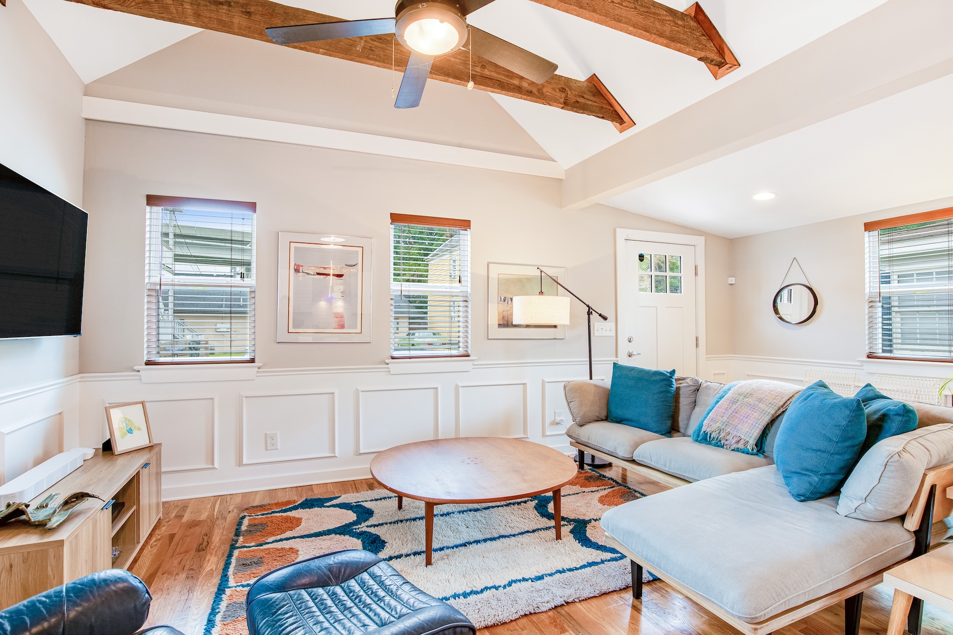 The living area of a long-term rental in Charleston, SC.