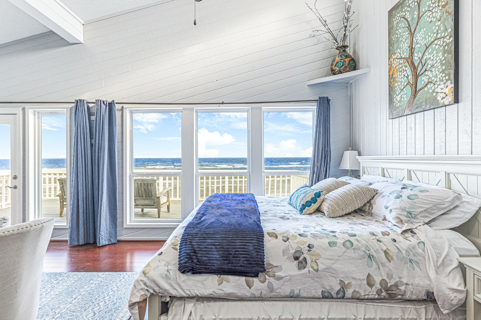 The bedroom of a Texas vacation rental on the Gulf.