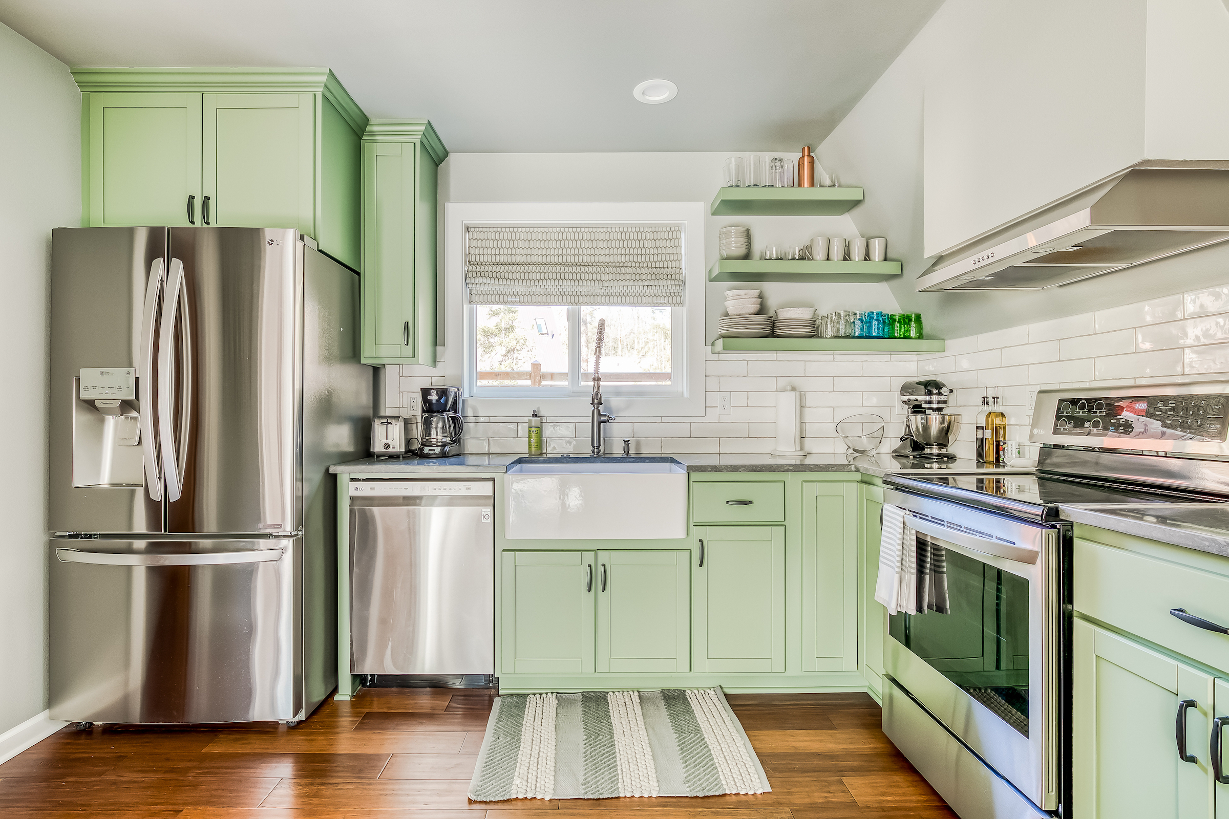 The best a-frame vacation rentals: Rhododendron, OR