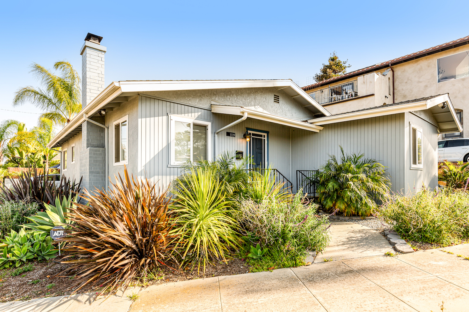 The front exterior of a pet-friendly vacation rental in Oceanside, CA