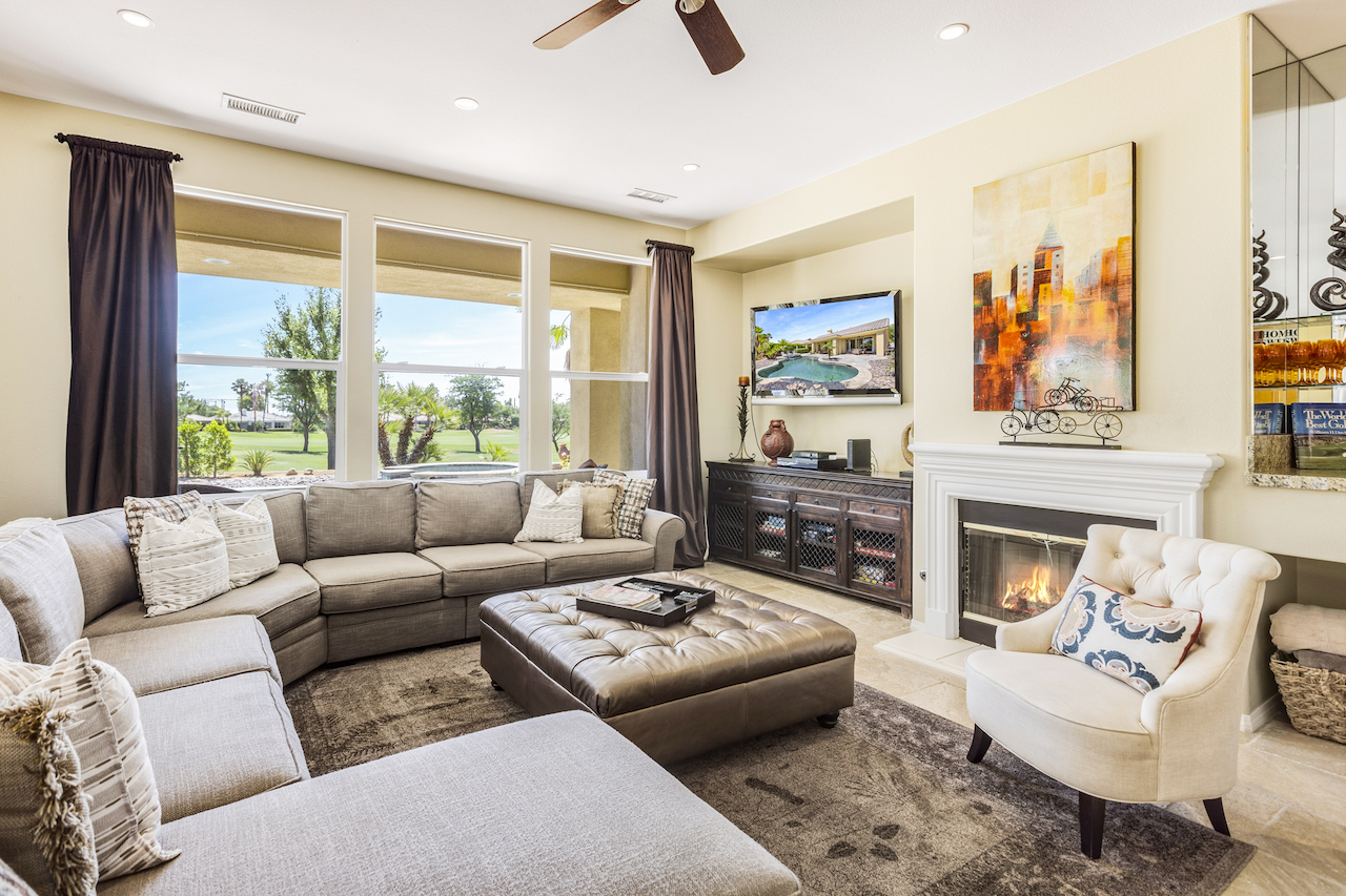The living room of a vacation rental in La Quinta, CA.
