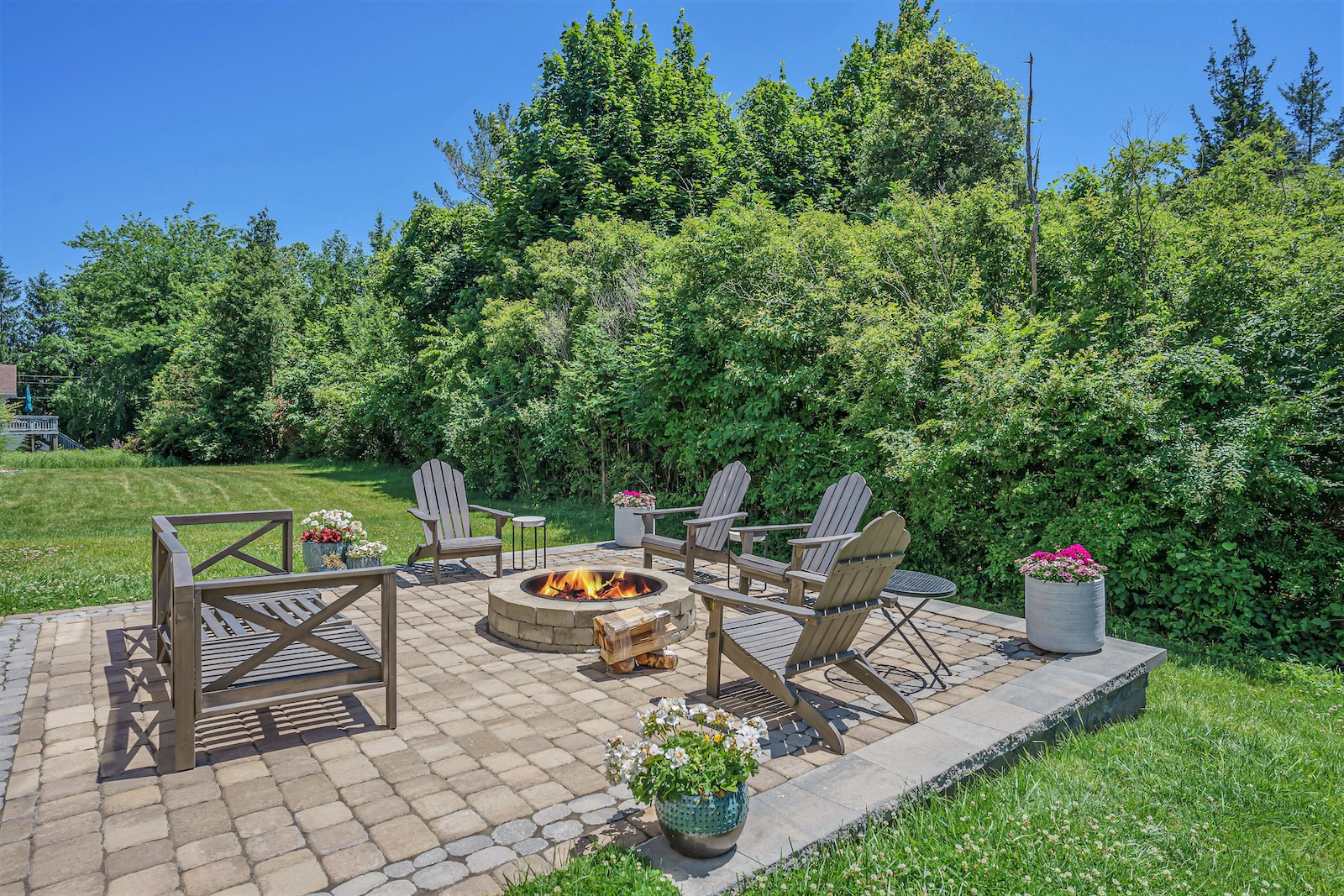 The patio area at a vacation rental in South Haven.