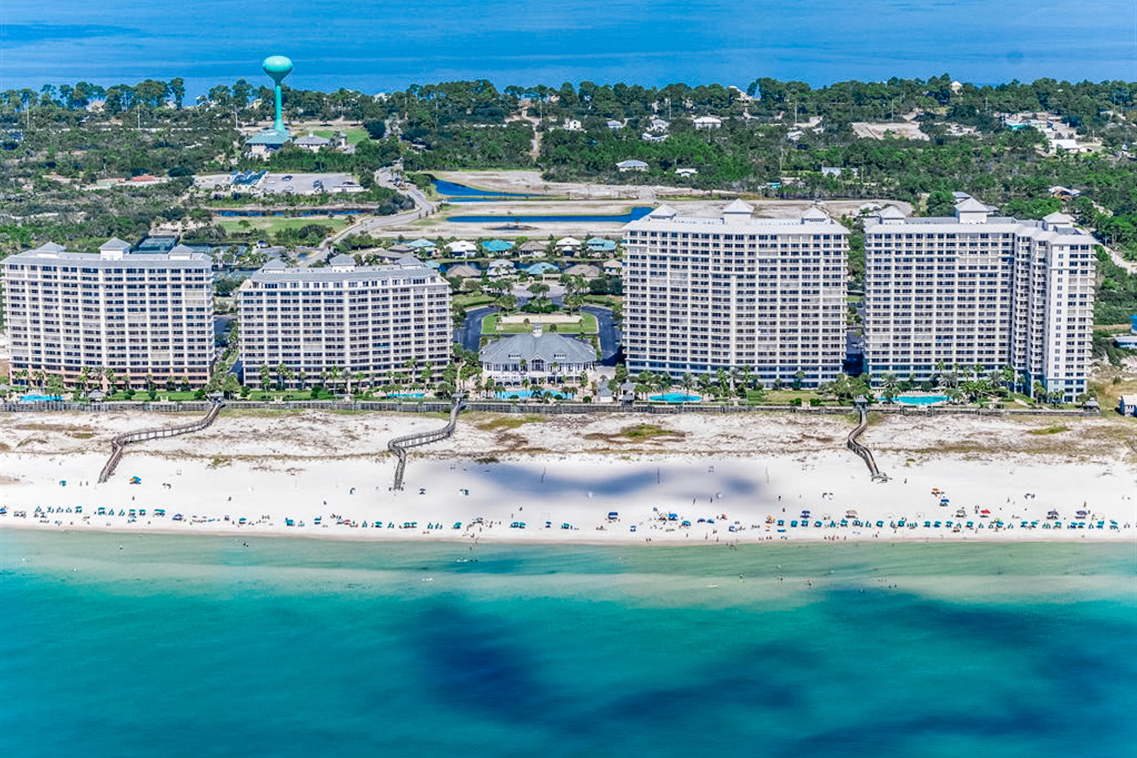Overview of the Beach Club in Fort Morgan, AL
