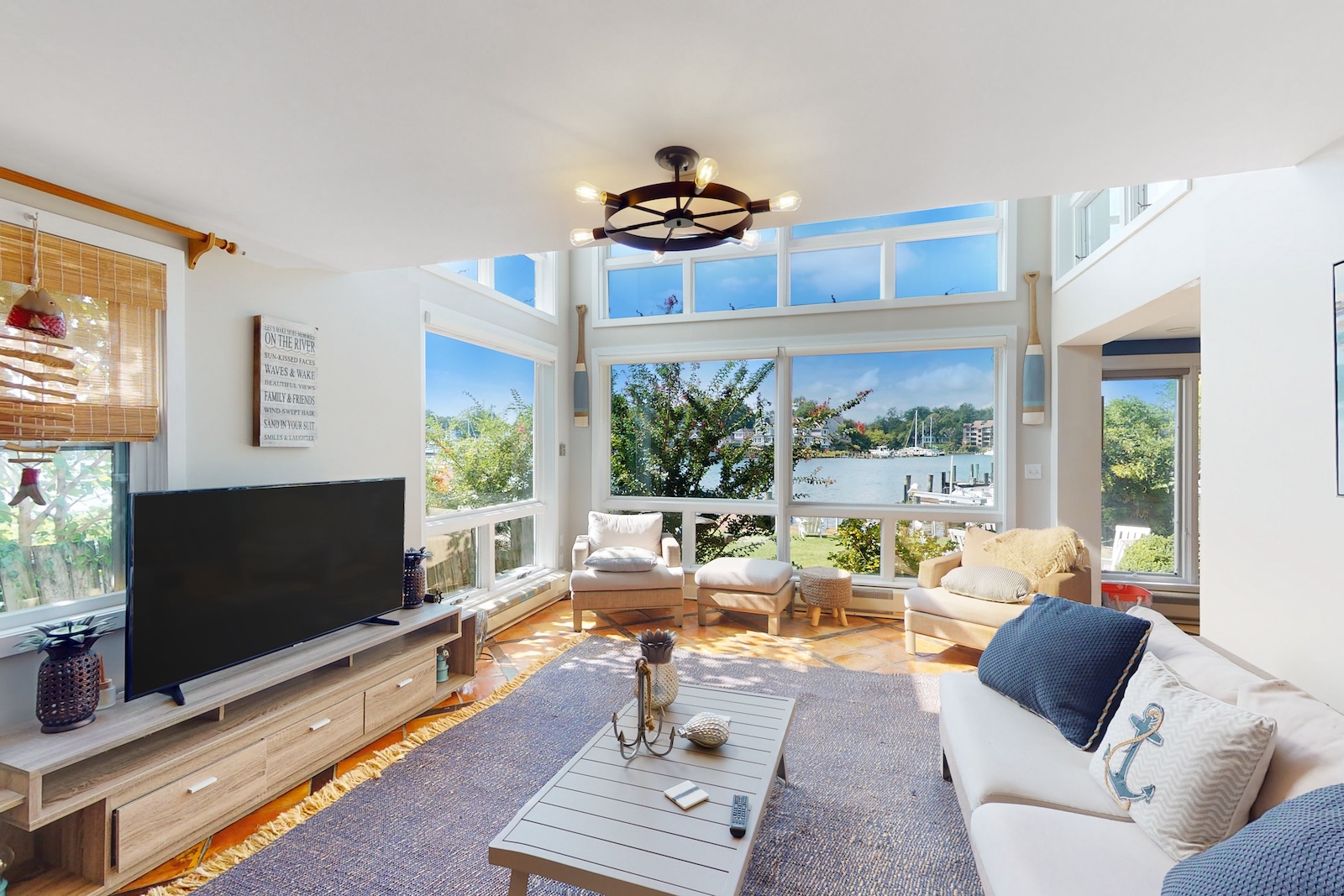 A living room with elegant maritime design at a rental in Annapolis.