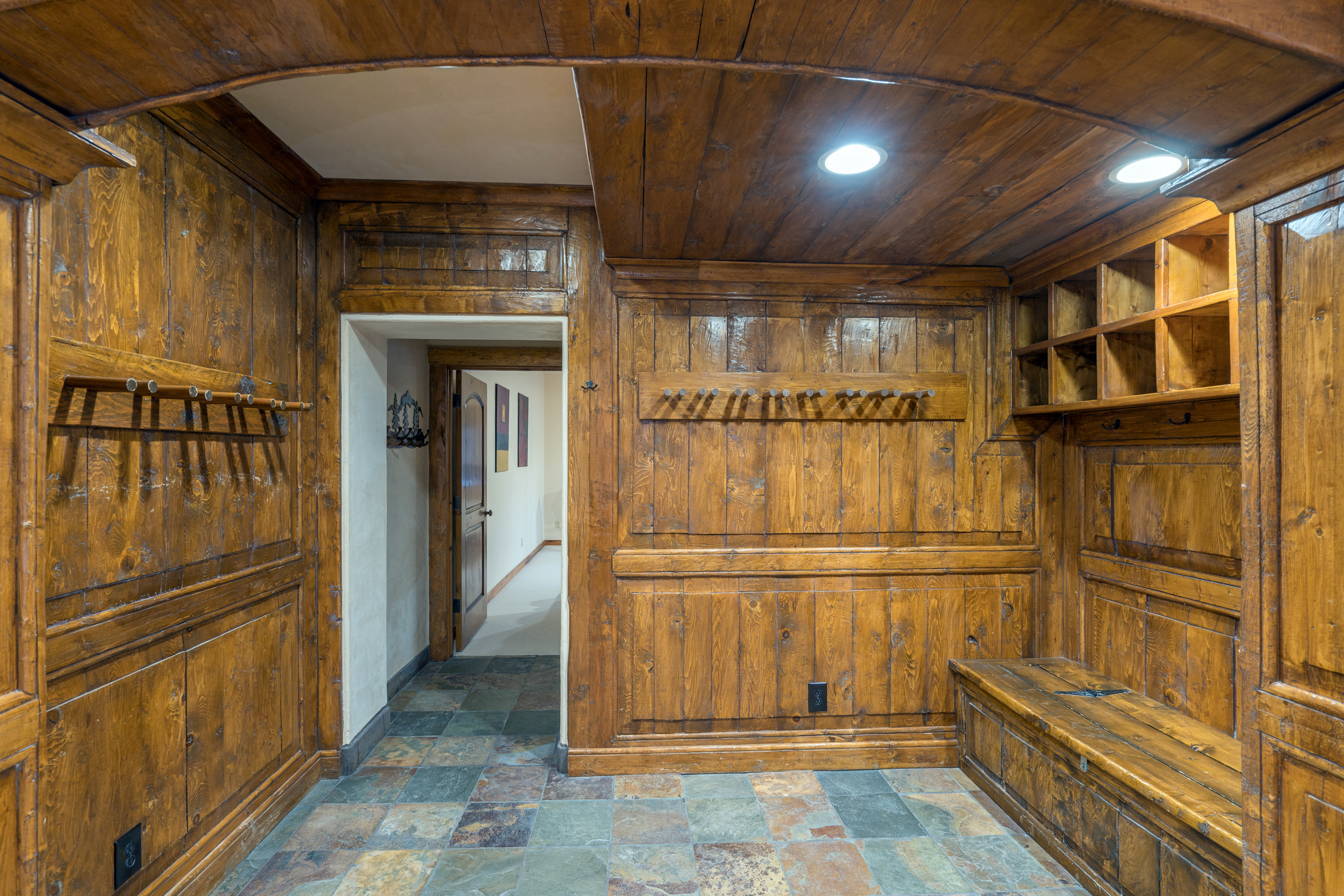 vacation rental with large ski storage room