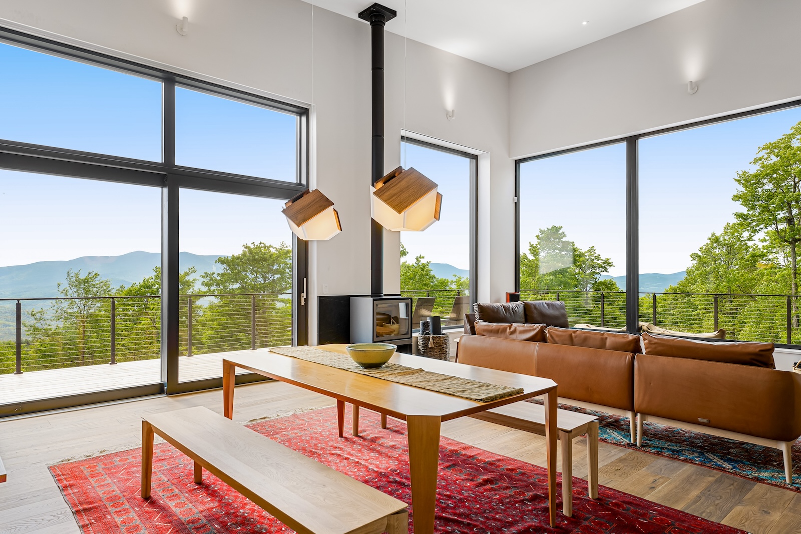 The living area of a Warren, VT rental.