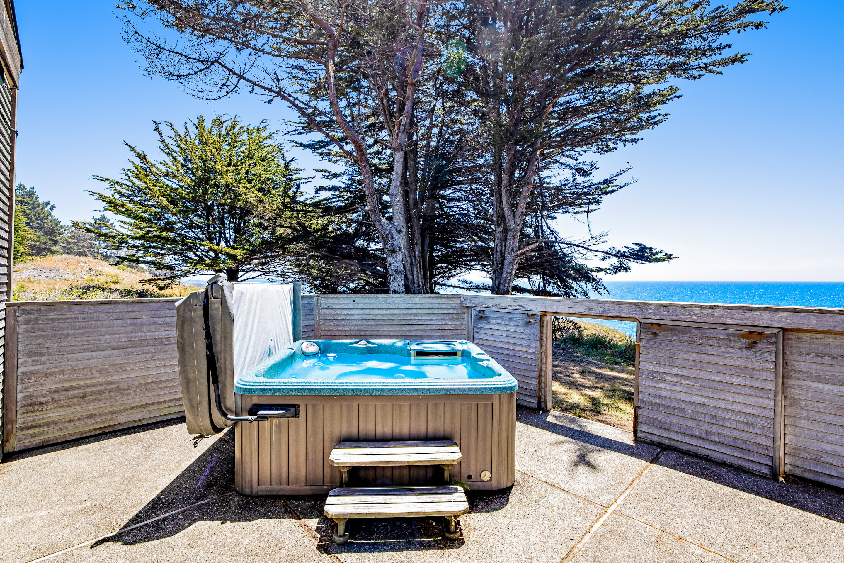 Outdoor hot tub on a deck of a vacation home in Sea Ranch, CA