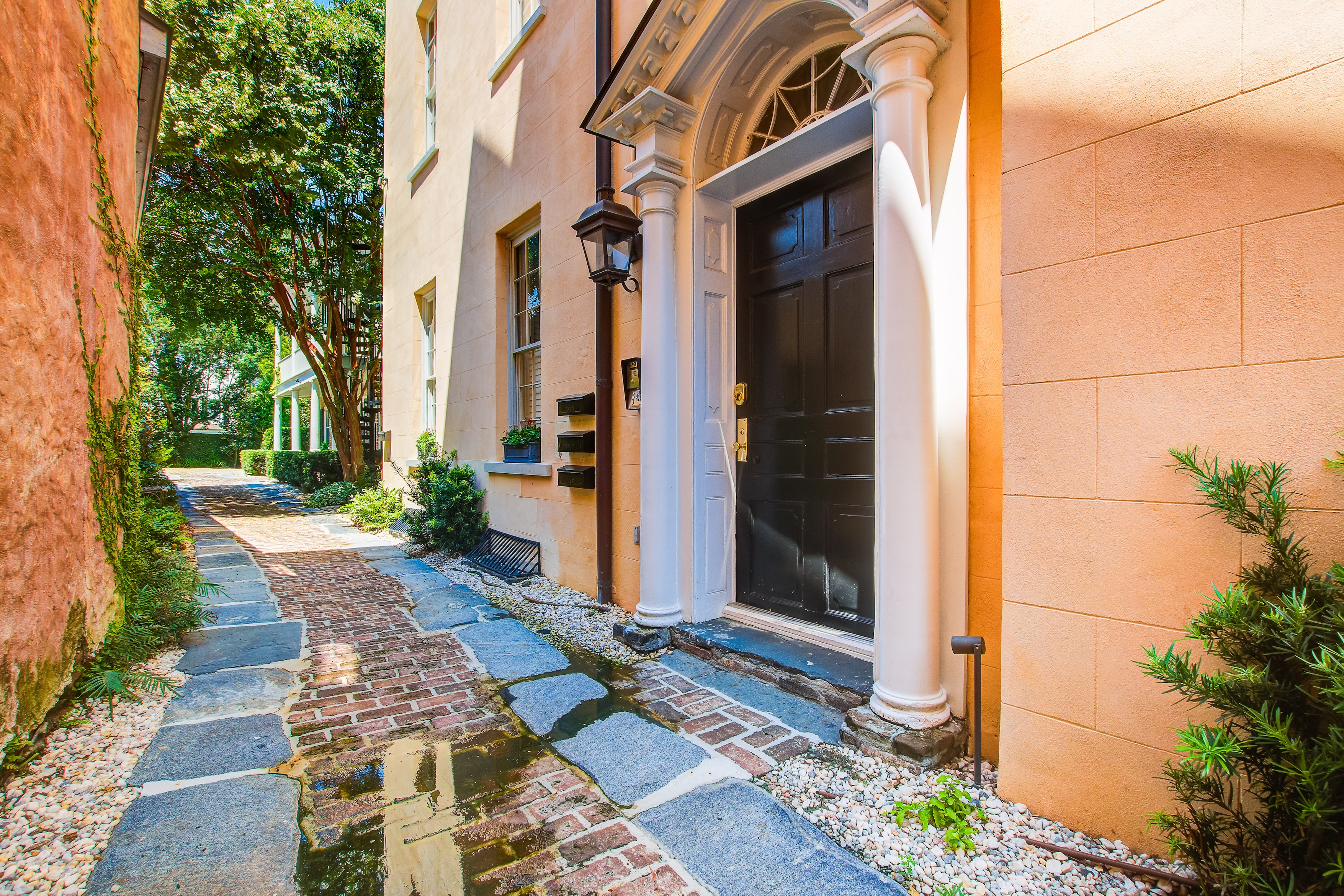 Rainbow Row in Charleston