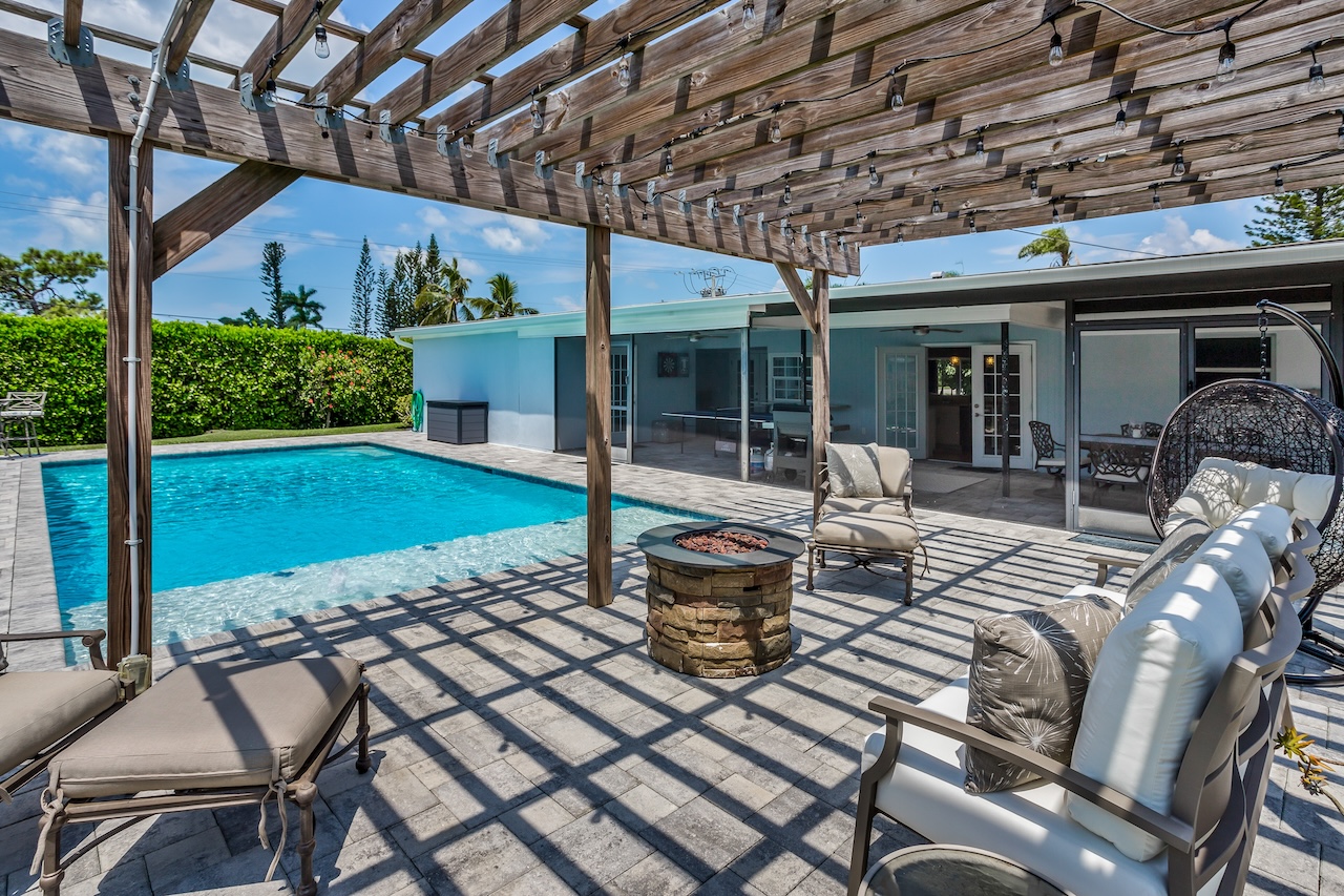 The pool area of a vacation rental in Naples, FL.