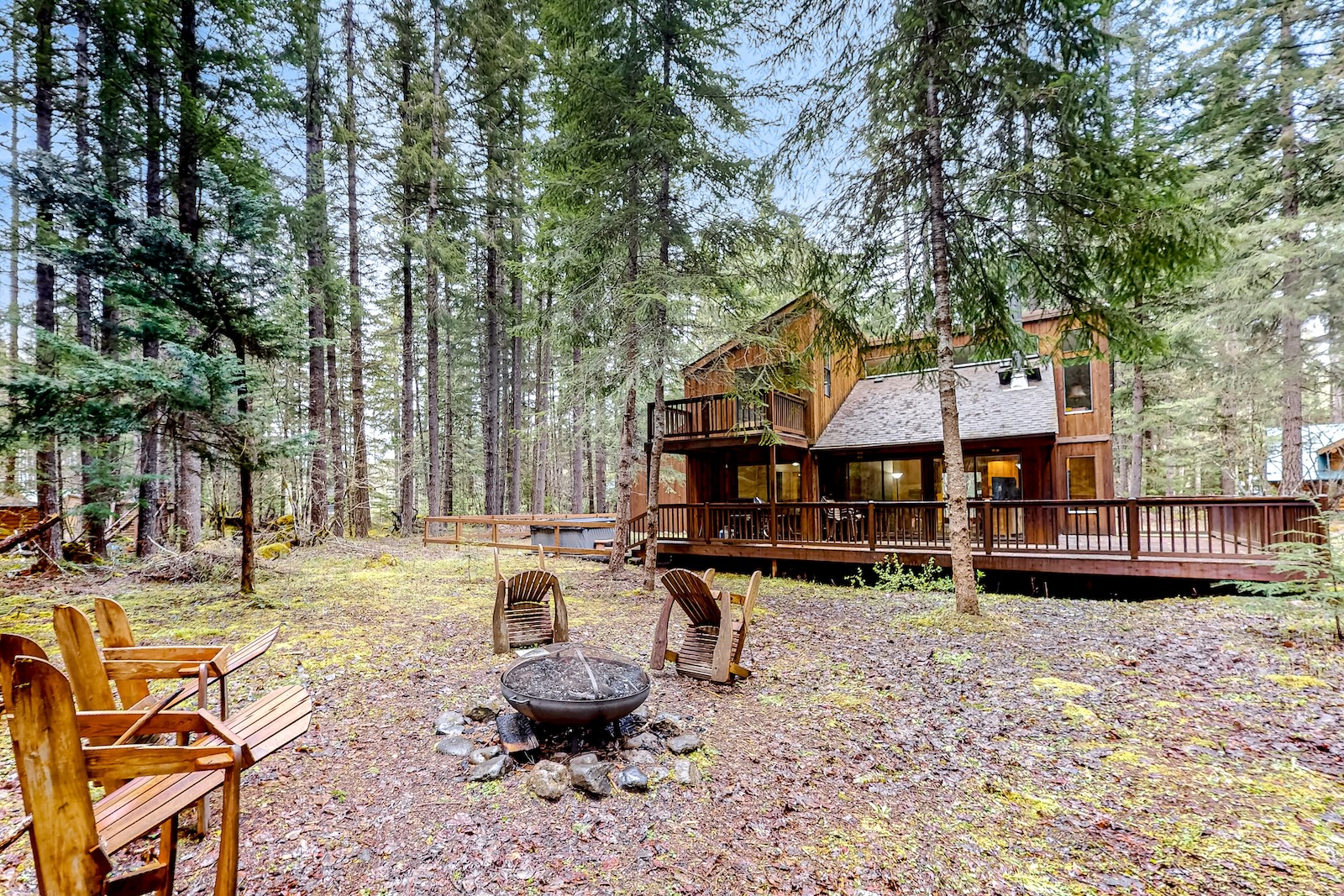 The back area of a cabin rental near Mt. Rainier.