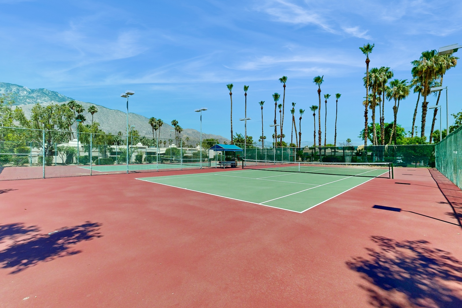 Palm Springs pickleball court