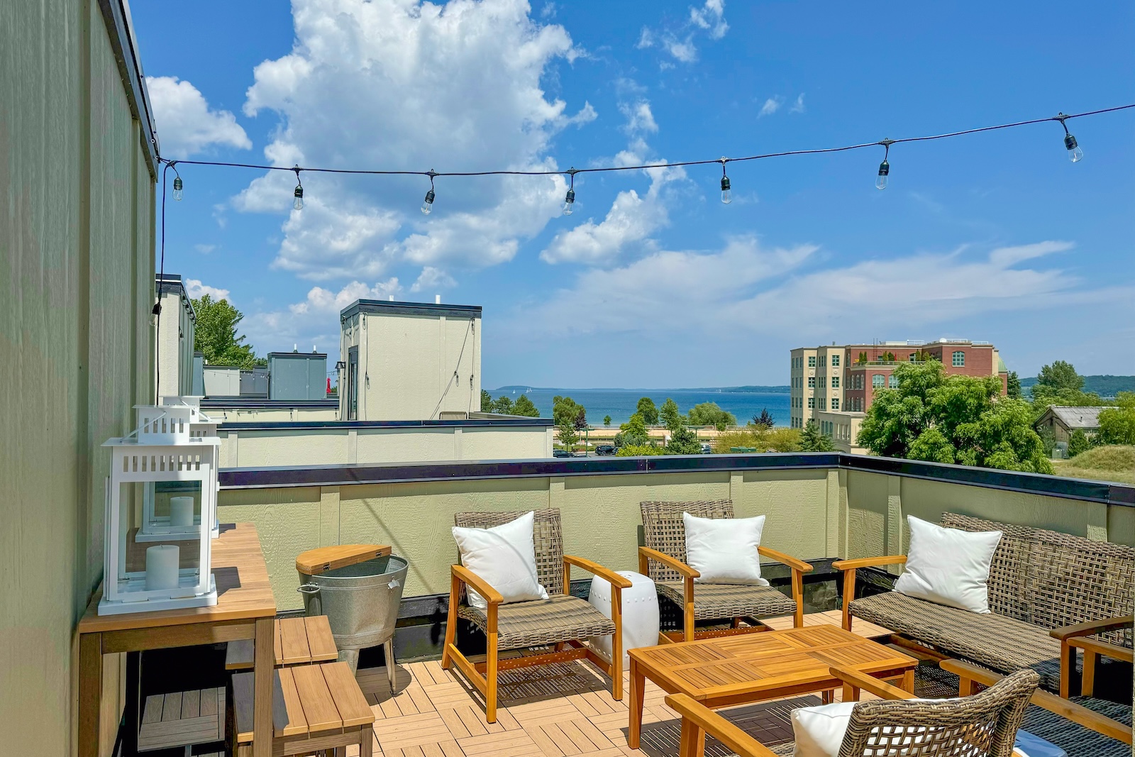 The upper patio area of a Traverse City, MI vacation rental.
