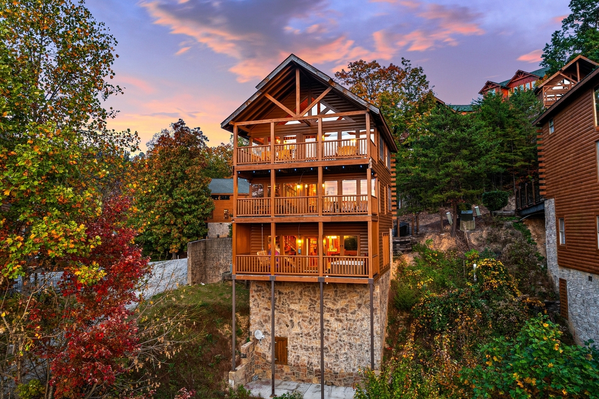 Black Bear Ridge Resort cabin