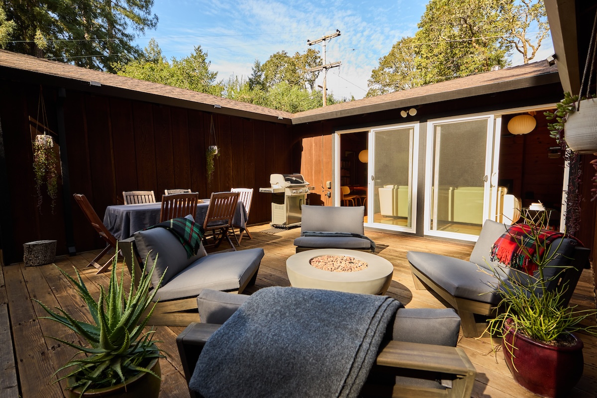 The patio area of a vacation rental in Forestville, CA.