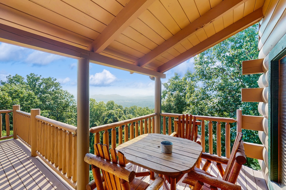 A balcony with a view of the Smokies.