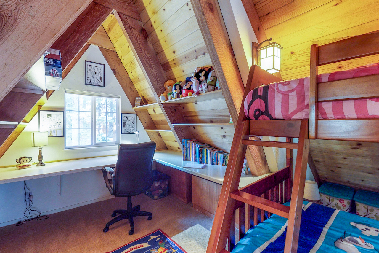 The interior office and bedroom of a Lake Tahoe vacation rental.