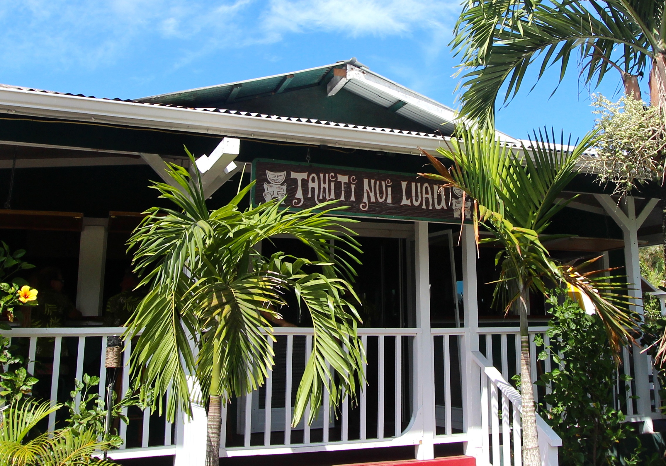 Celebrate Your Tropical Getaway with the Best Luau in Hawaii  Vacasa