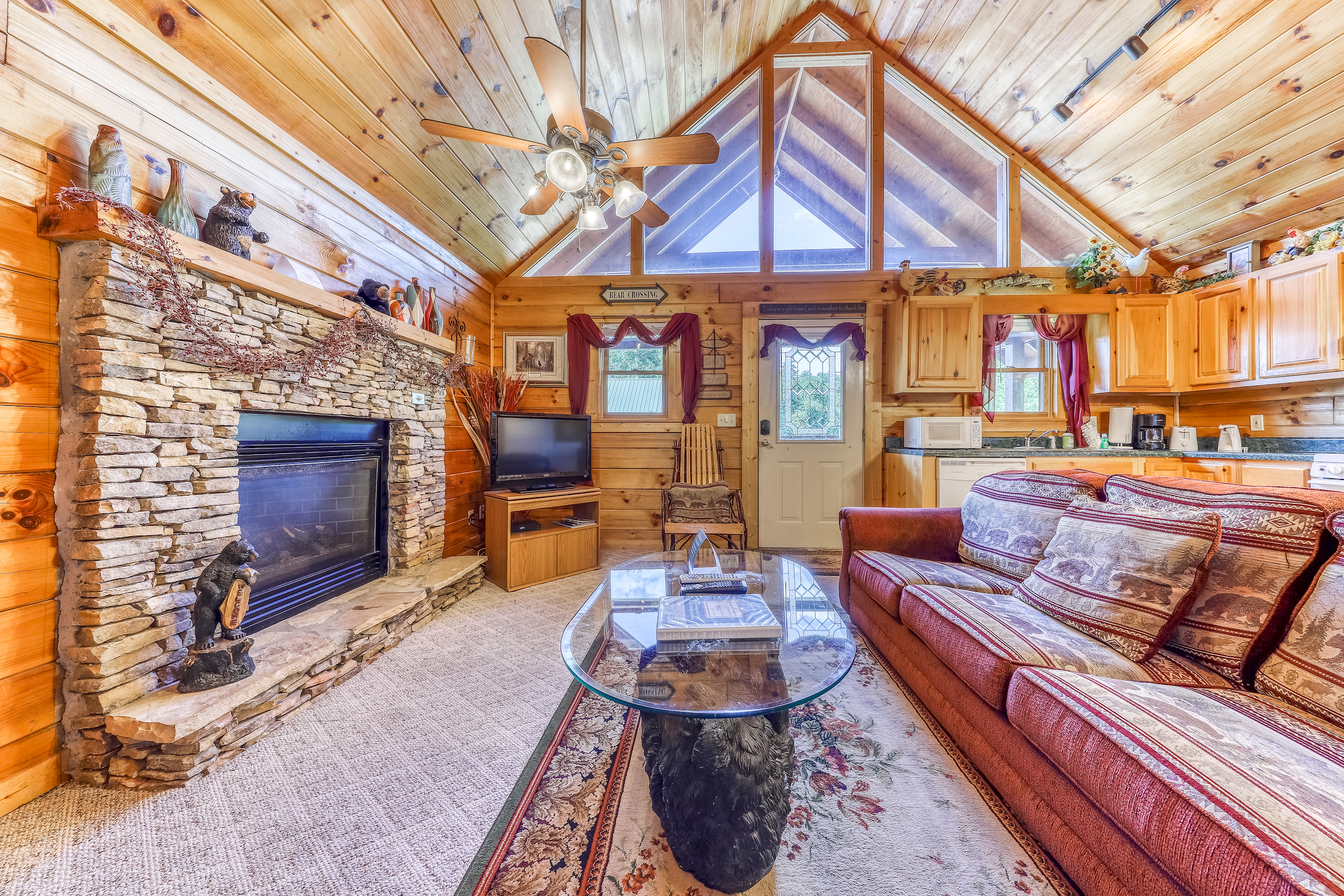 Pet-Friendly Cabins in Gatlinburg to Wag About | Vacasa