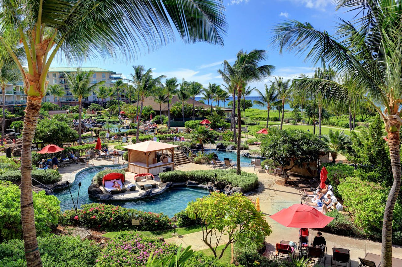 resort pools in Maui, Hawaii