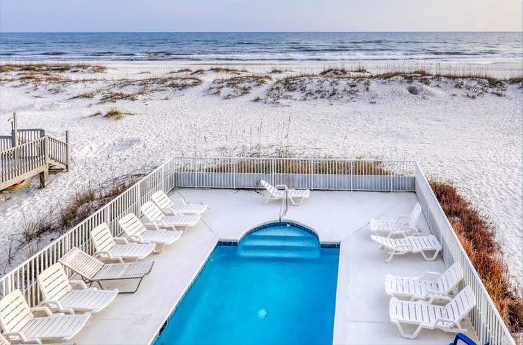 Alabama Gulf-front Wedding Rental with a pool