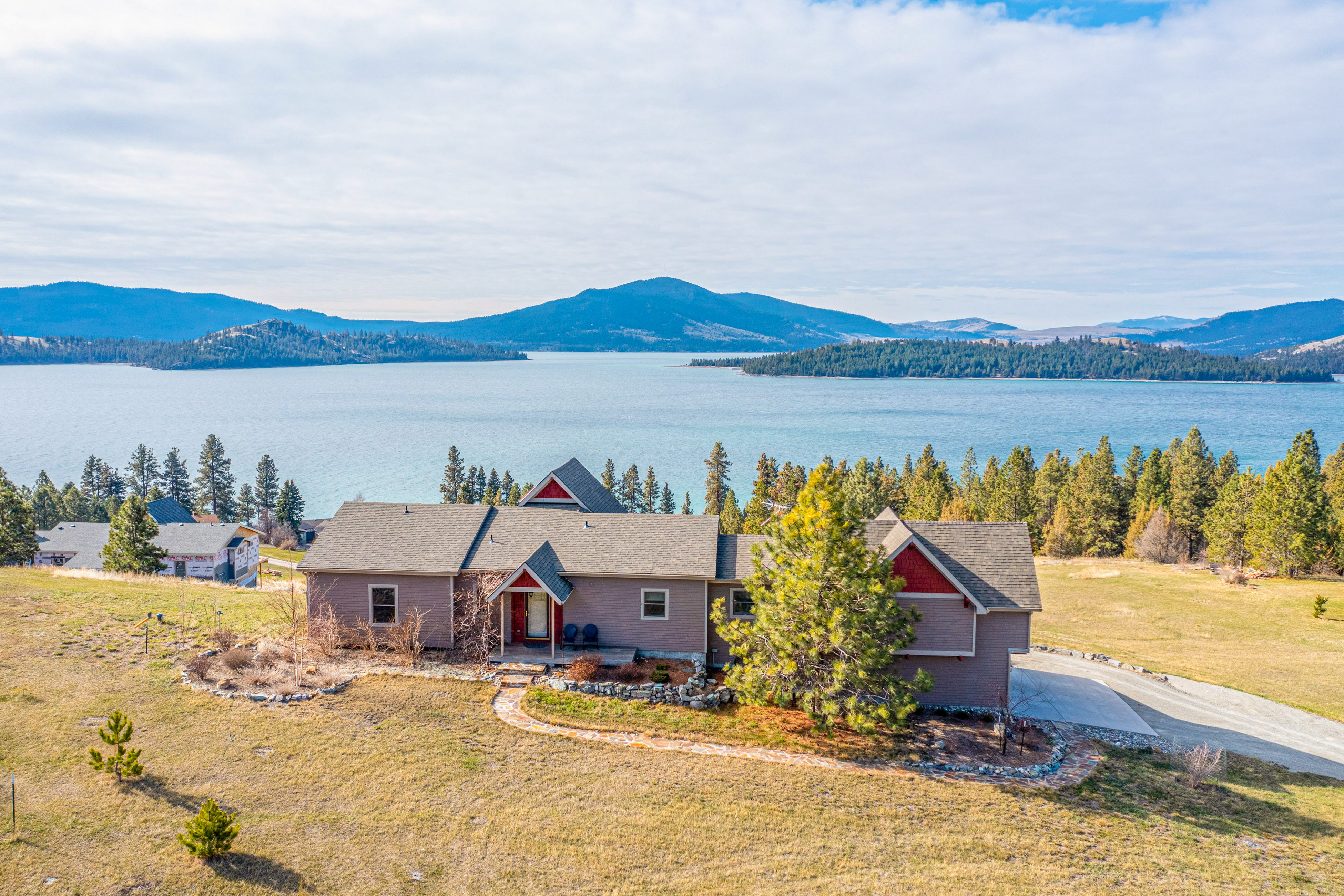 A vacation rental overlooking the lakes near Glacier National Park.