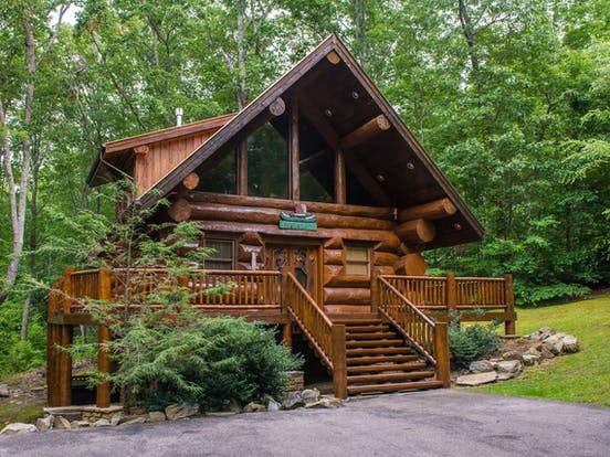 Adorable log cabin