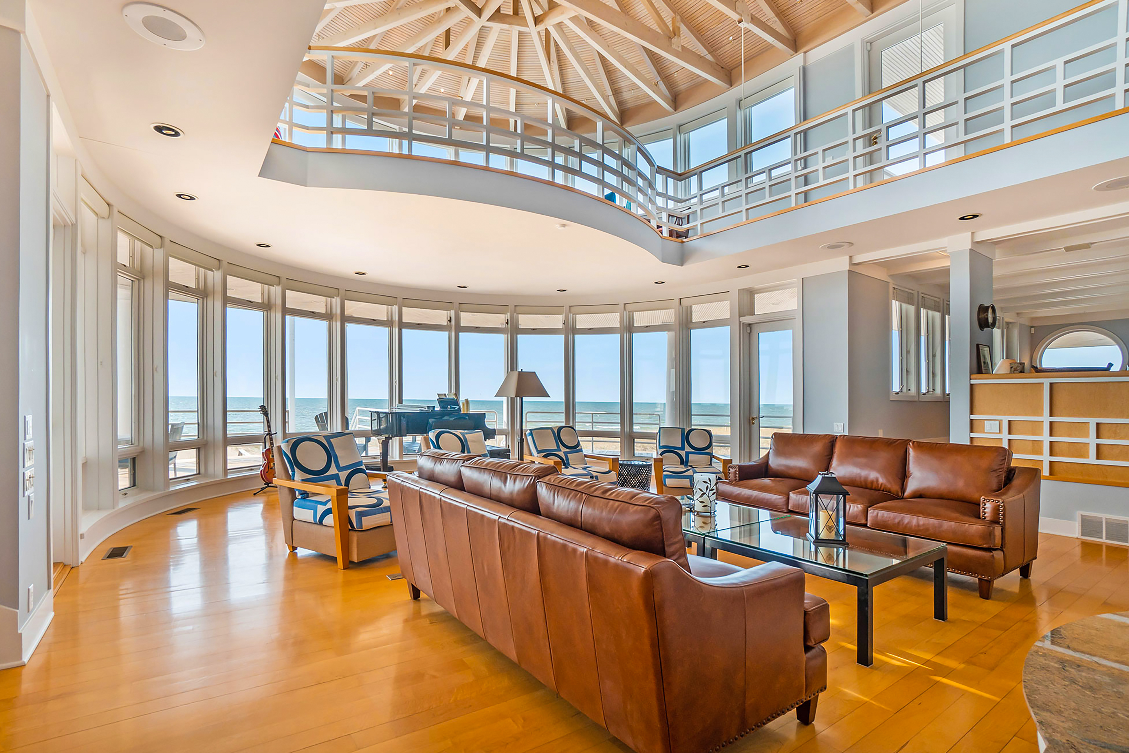 When Should You Replace Furniture in Your Vacation Rental?