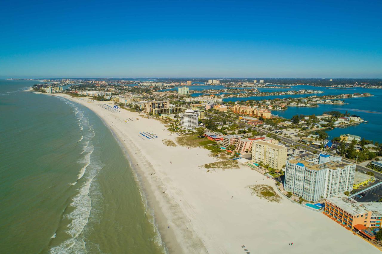 Aerial view of the beach in St. Petersburg, FL.