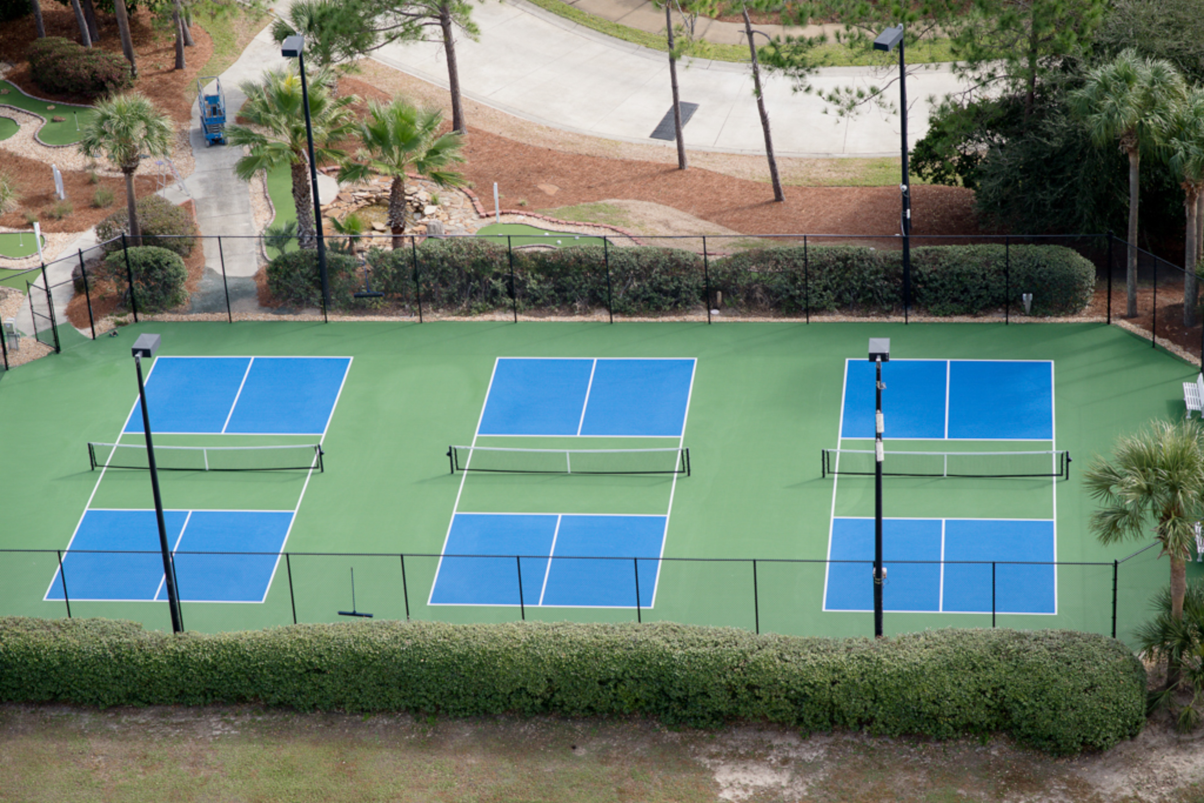 TOPSL tennis courts