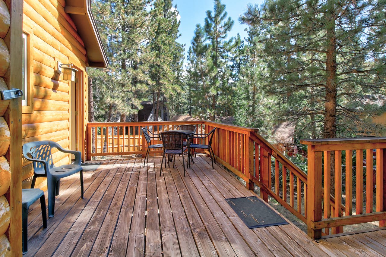 Bring Your Dog Along to a PetFriendly Big Bear Vacation Cabin Vacasa