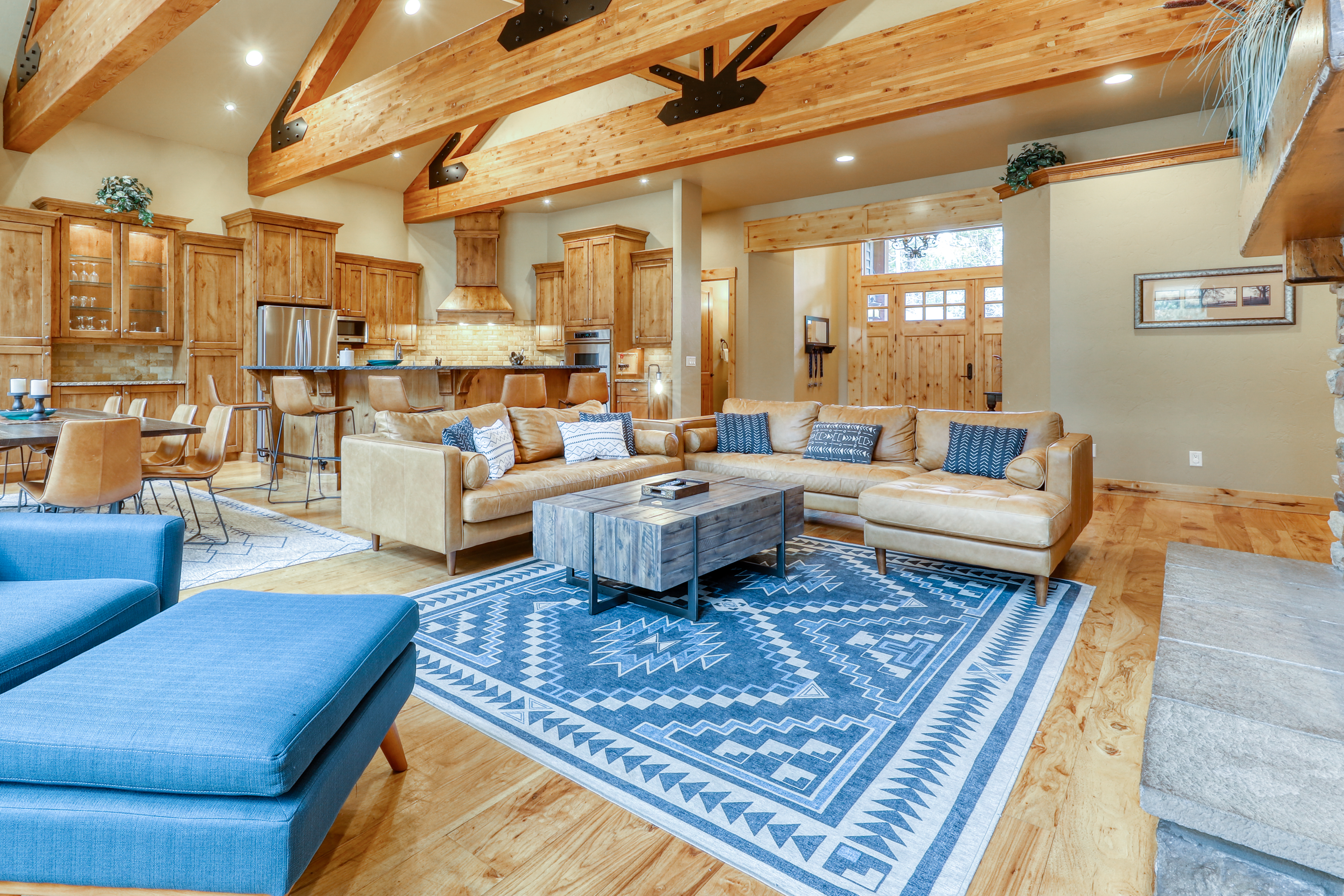 How to Decorate a Cabin Cabin Home Decorating Ideas Vacasa