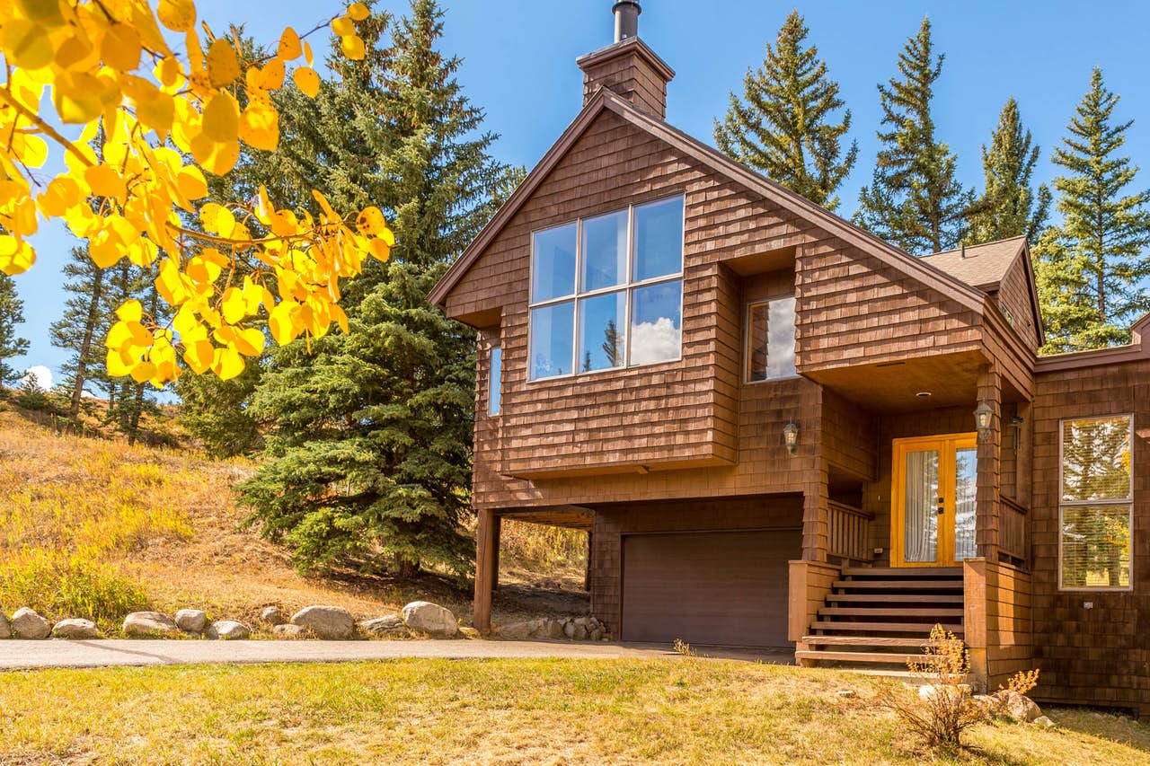 Cool Ridge Town Home located in Dillon, CO