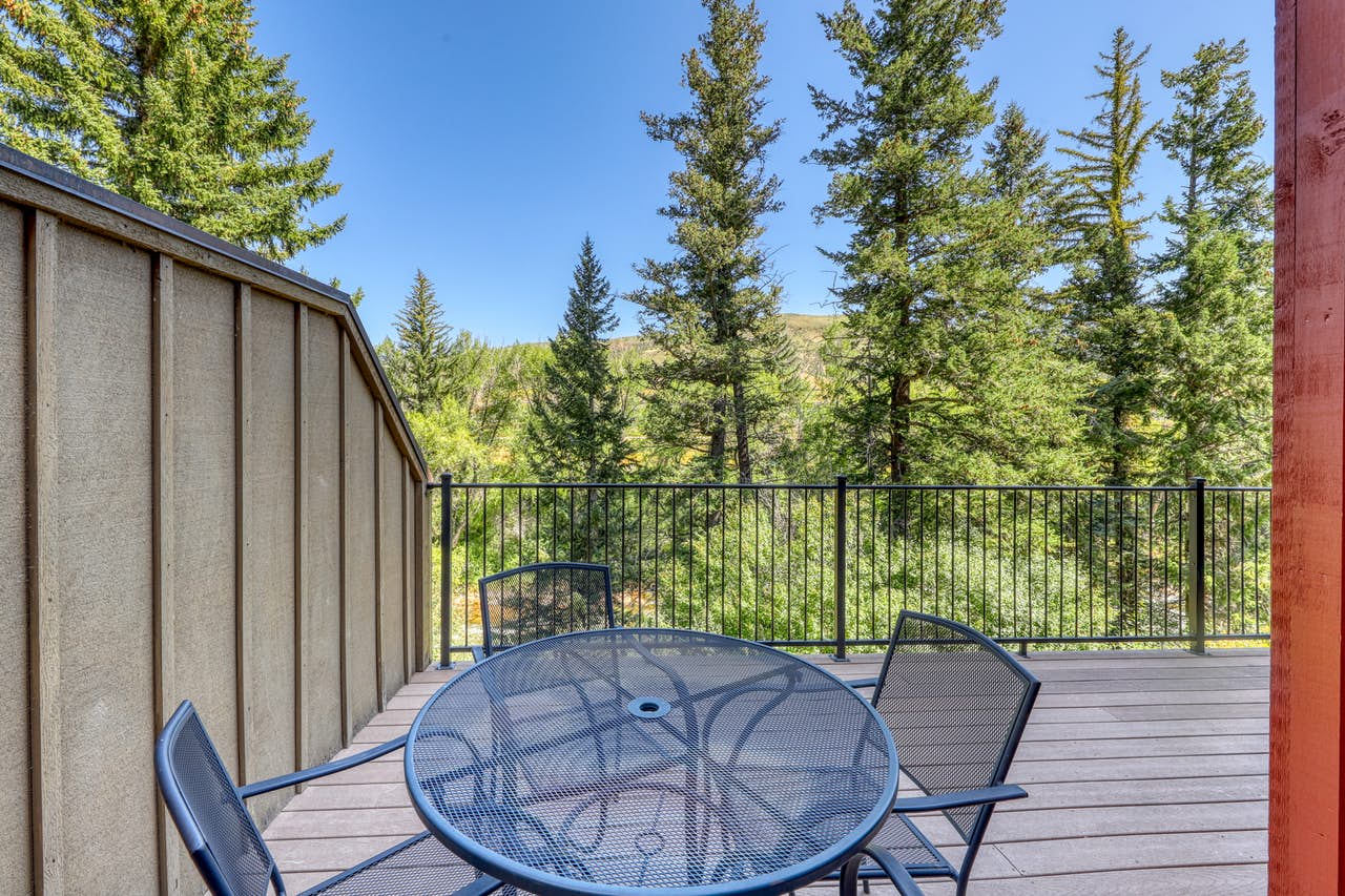 8 Breathtaking Colorado Vacation Cabin Rentals with Hot Tubs | Vacasa