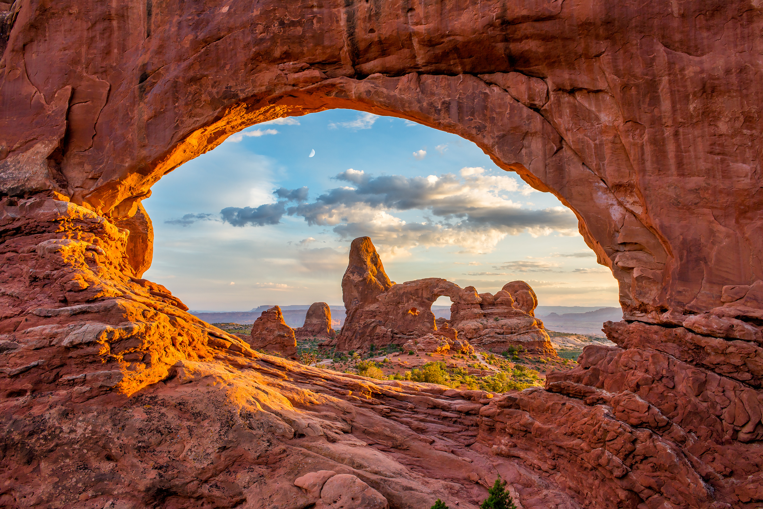 Natural rock arches in Utah