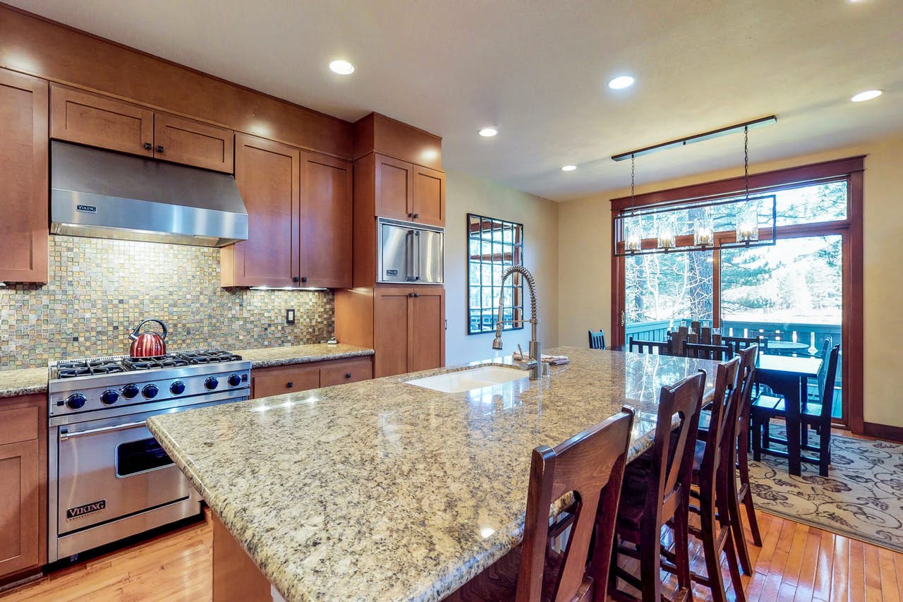 You Won't Believe These Mammoth Lakes Luxury Vacation Rentals Vacasa