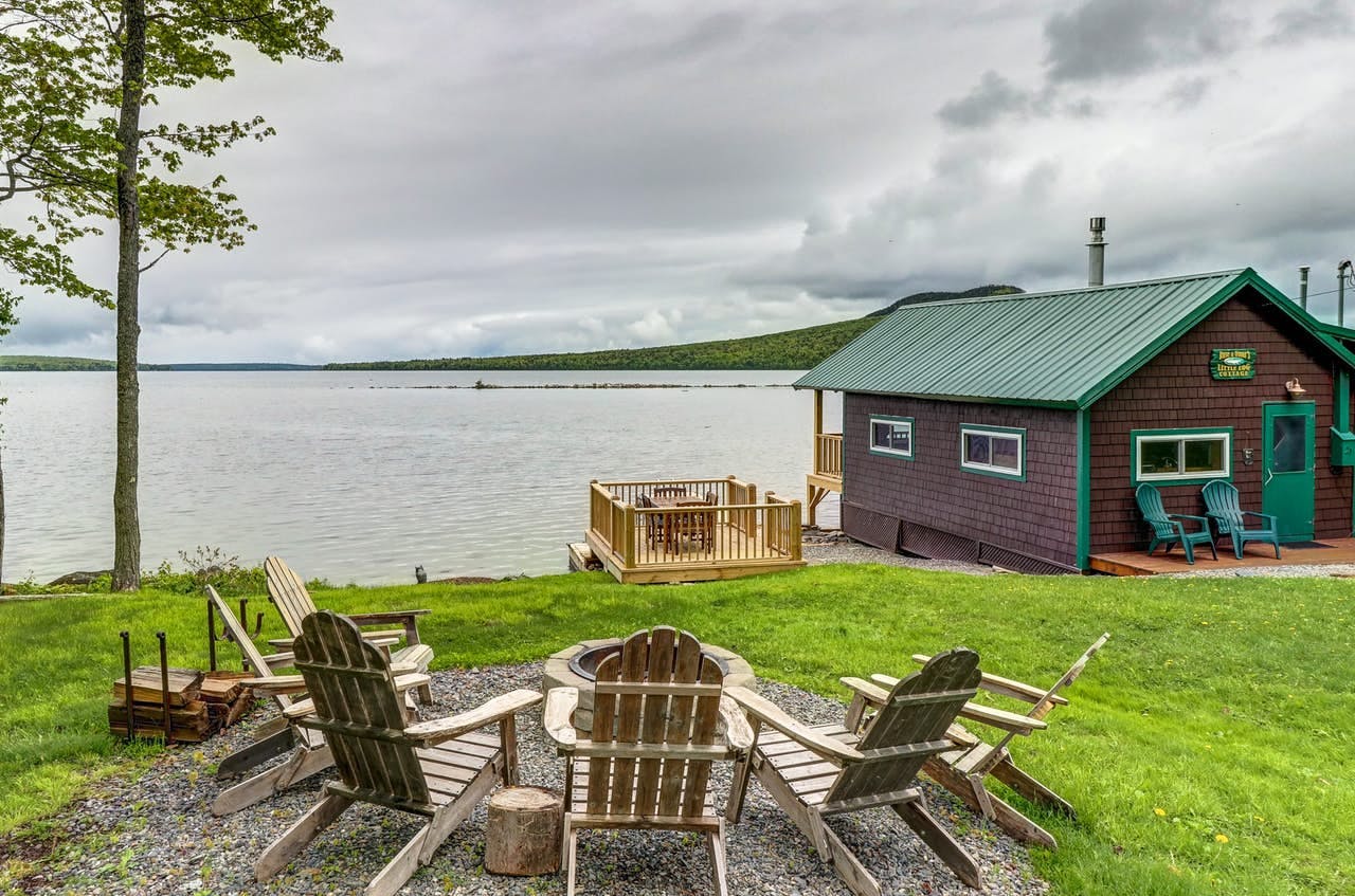 7 DogFriendly Cabins Around Moosehead Lake Vacasa